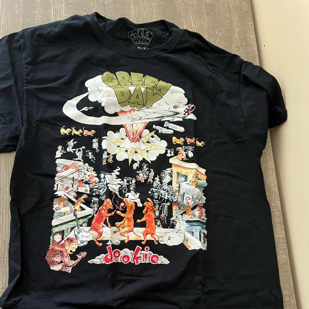 Green day tee